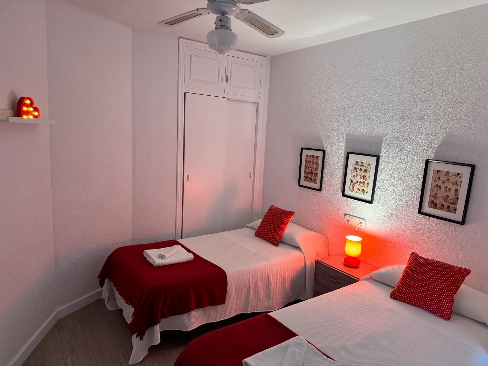 Garay Apartments Бенидорм Экстерьер фото