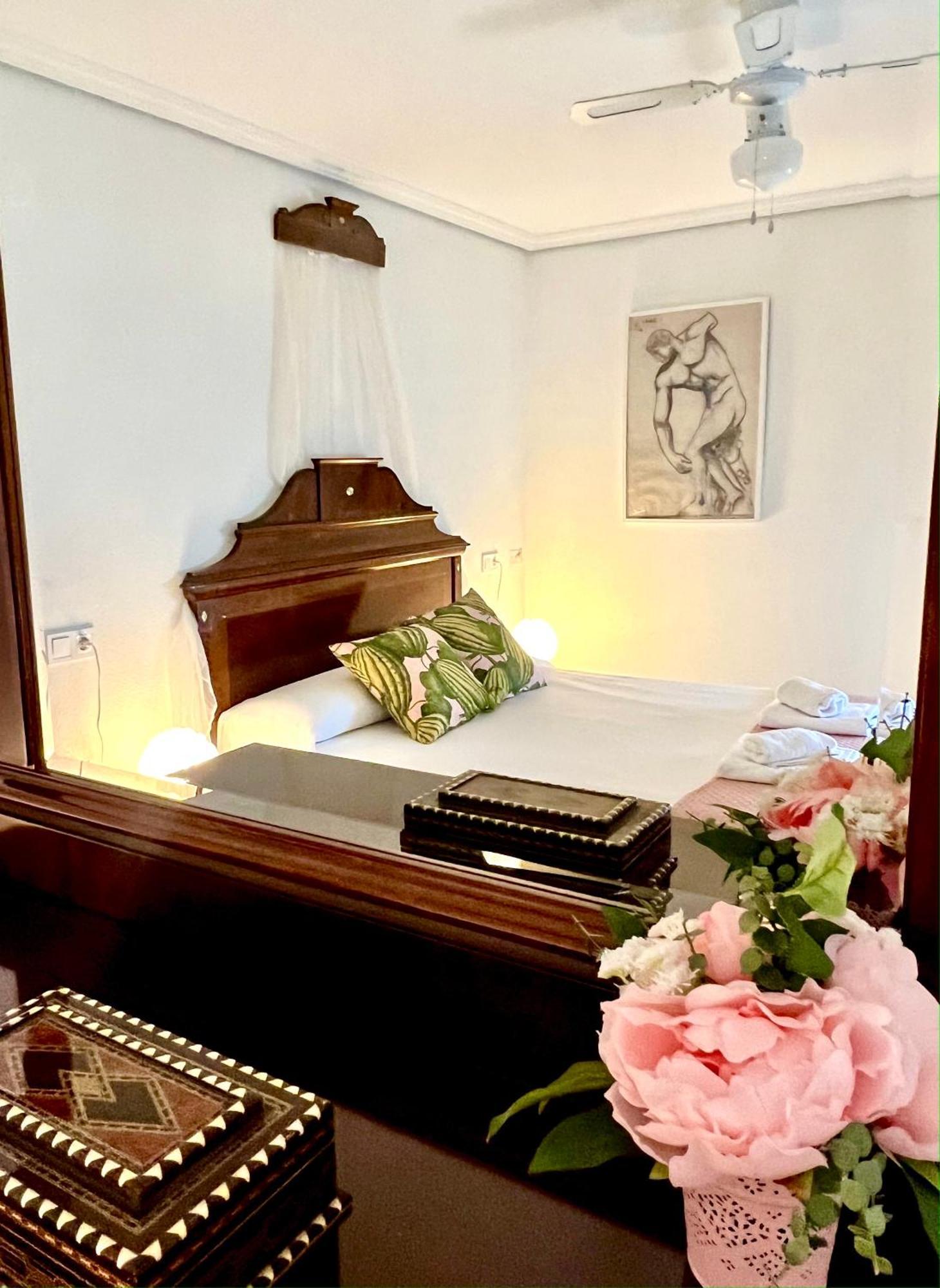 Garay Apartments Бенидорм Экстерьер фото