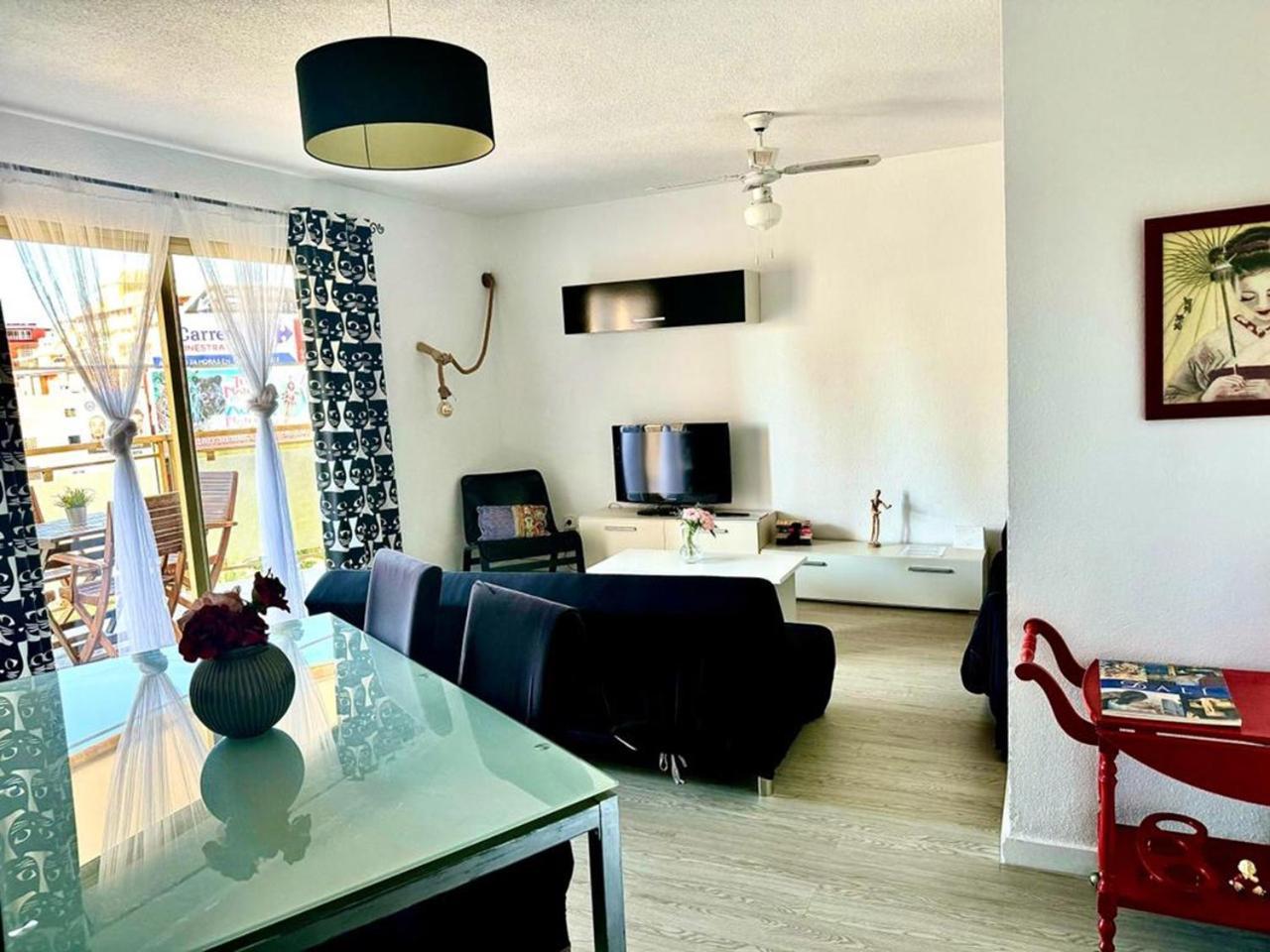 Garay Apartments Бенидорм Экстерьер фото