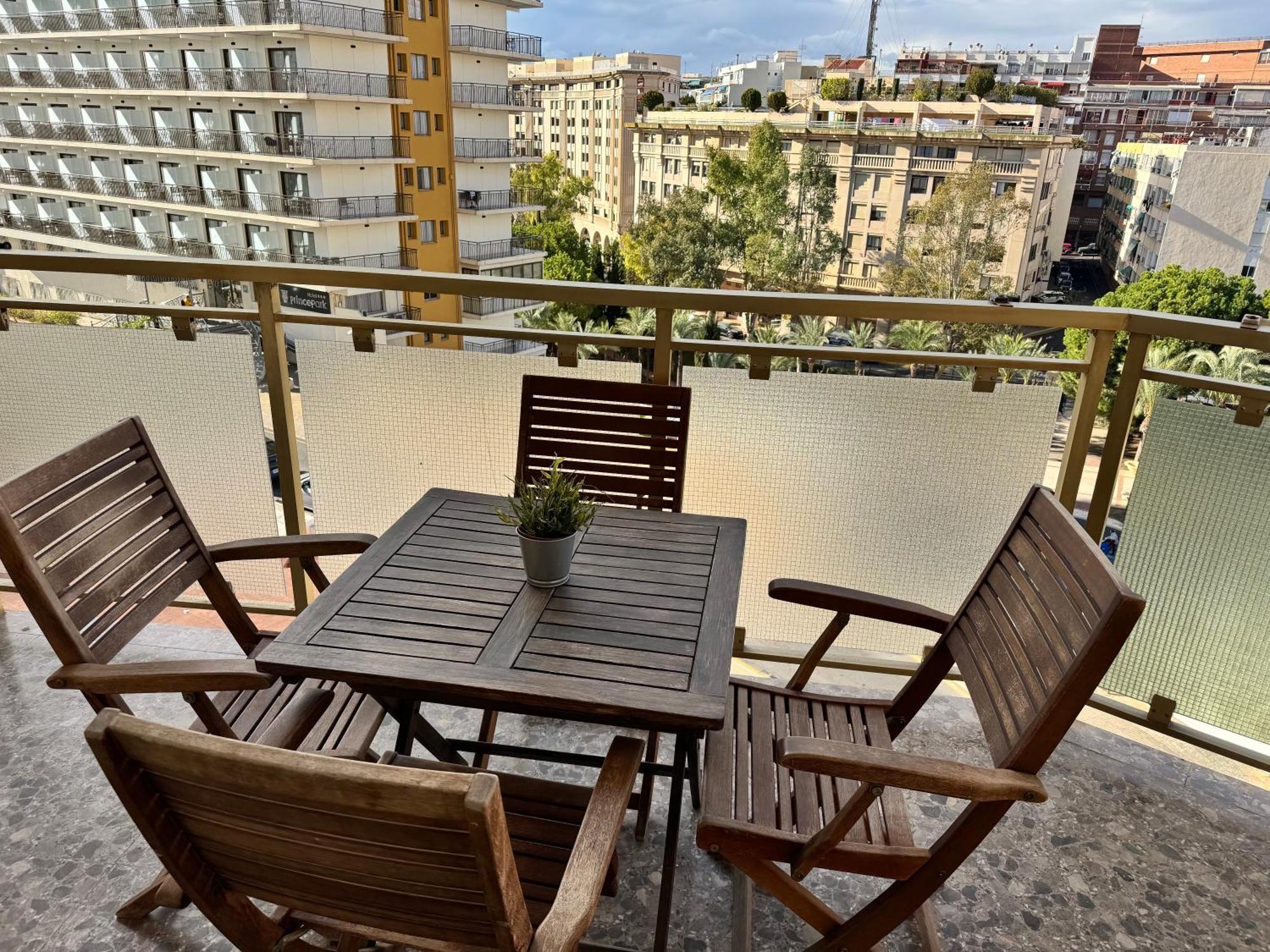 Garay Apartments Бенидорм Экстерьер фото